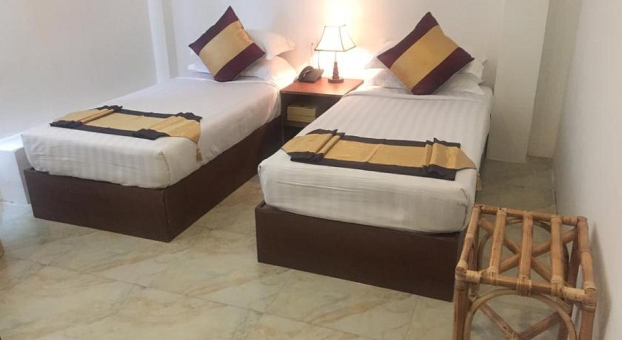 Hotel Sunny Mandalaj Kültér fotó