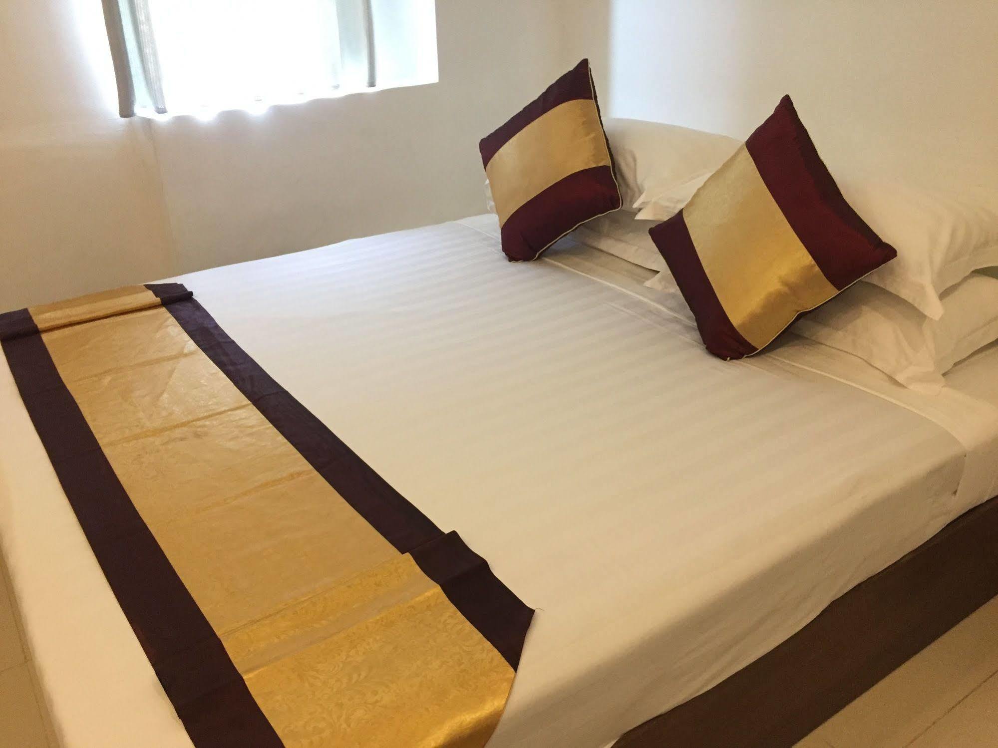 Hotel Sunny Mandalaj Kültér fotó