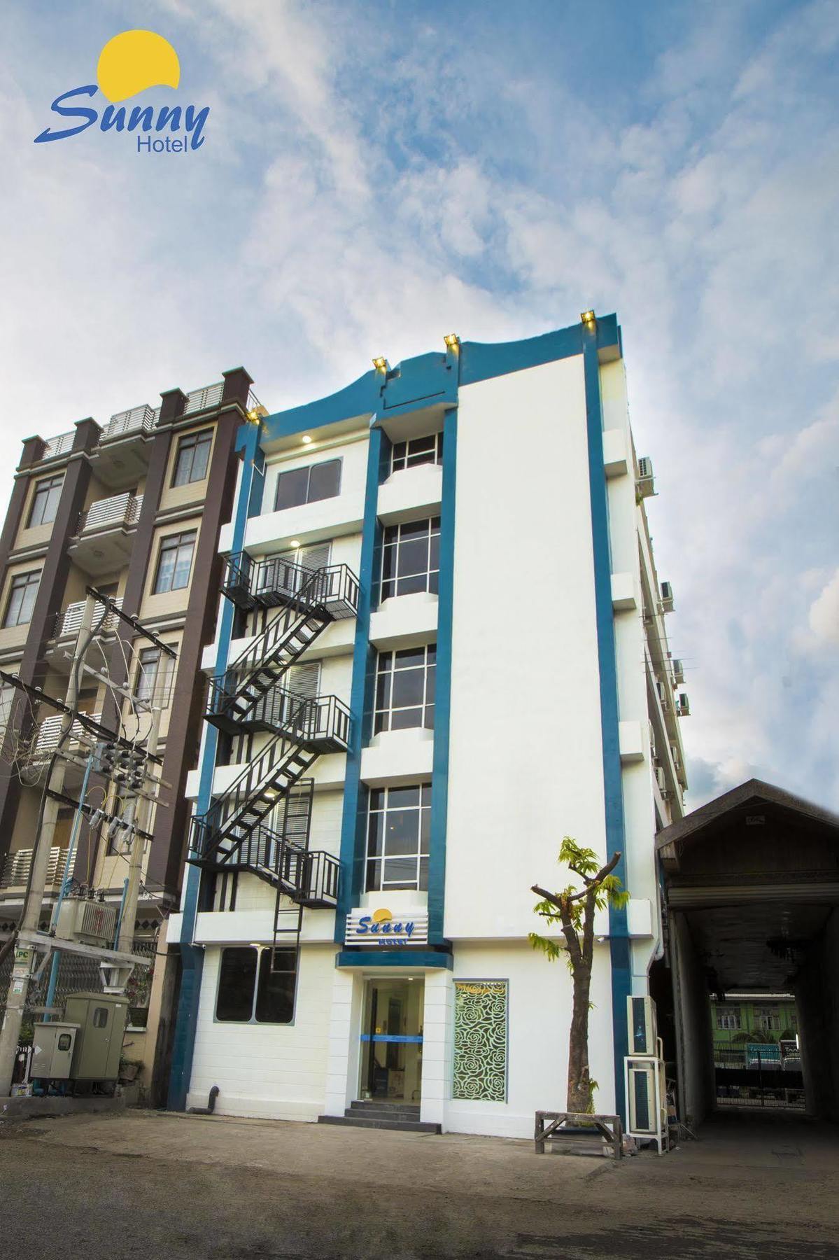 Hotel Sunny Mandalaj Kültér fotó